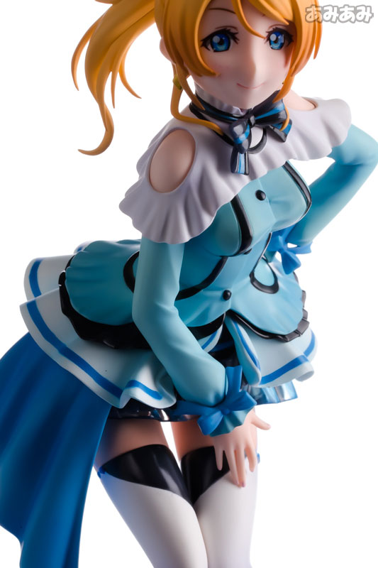FIGURE-013977_17.jpg