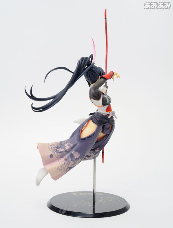 FIGURE-014579_04.jpg