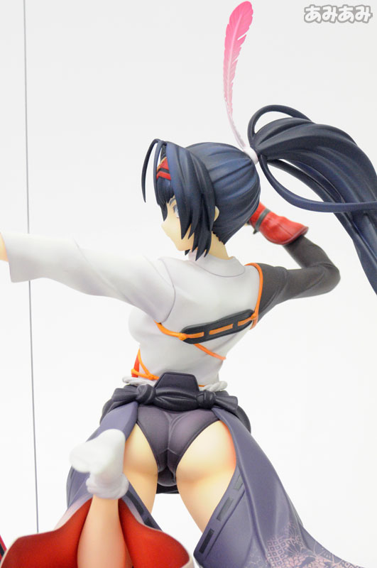 FIGURE-014579_07.jpg