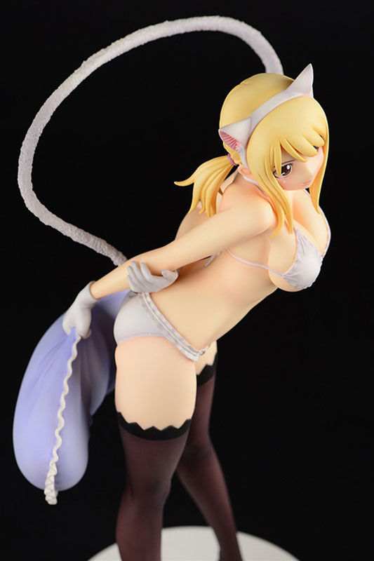 FAIRY TAIL ルーシィ・ハートフィリア・白猫Gravure_Style 1/6 完成品