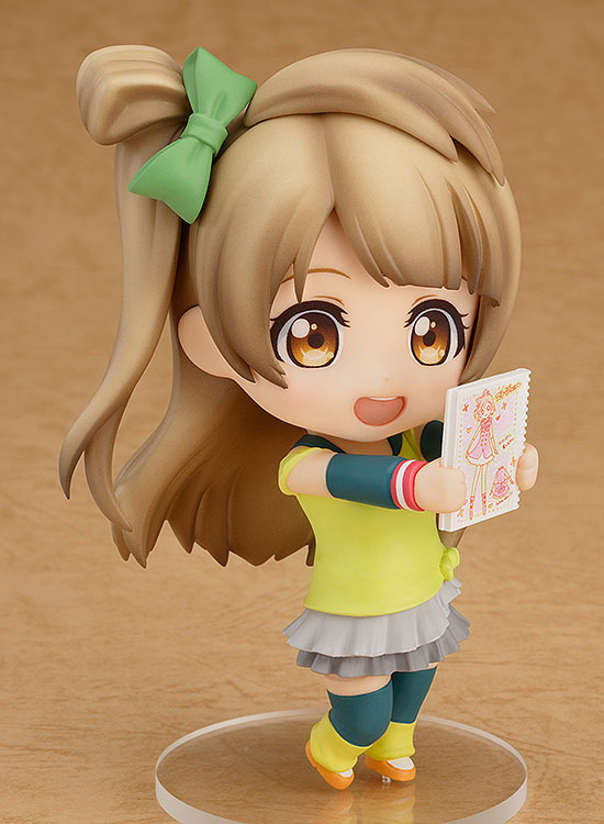 FIGURE-015744_02.jpg