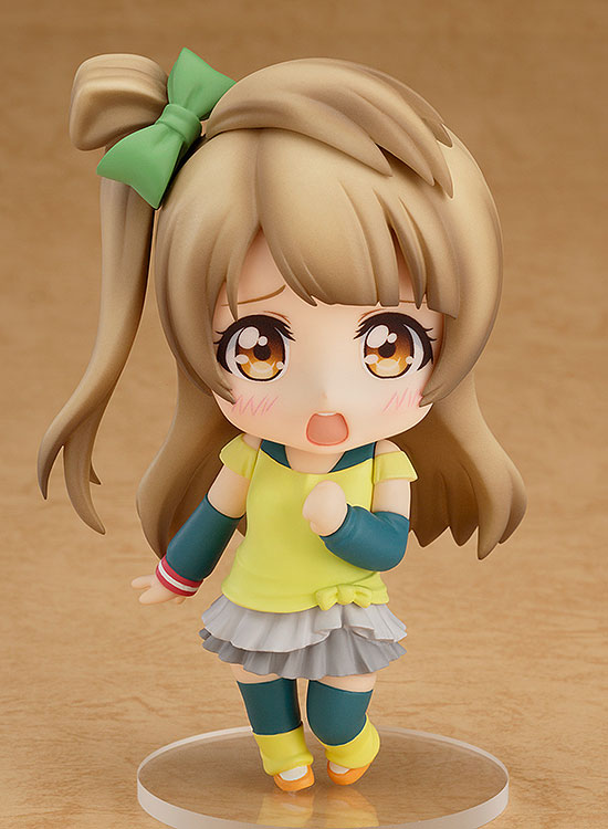 FIGURE-015744_03.jpg