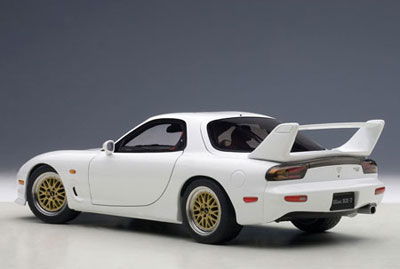 1/18 マツダ アンフィニ RX-7 (FD3S) チューンド・バージョン (ピュア