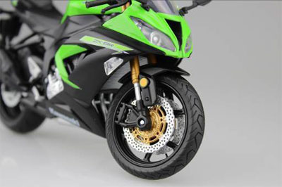 1/12 完成品バイク Kawasaki Ninja ZX-6R 2014(ライムグリーン)[スカイ