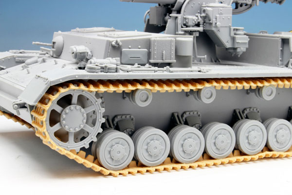 1/35 WW.II ドイツ軍 IV号戦車H型 8.8cm Flak36高射砲搭載自走砲