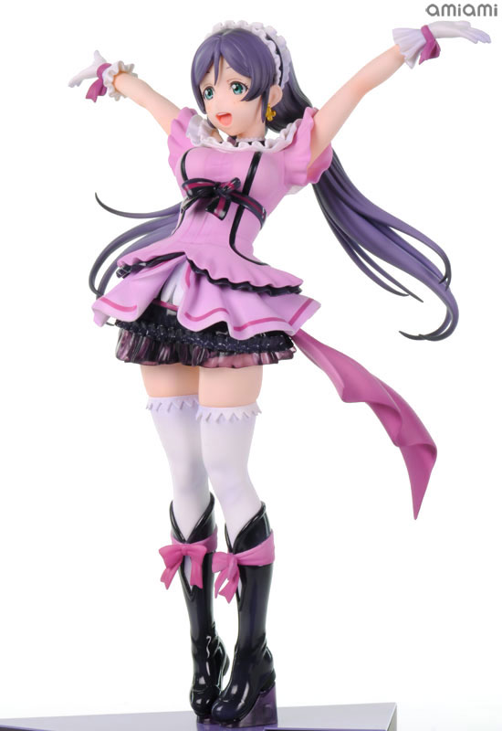 FIGURE-014529_05.jpg