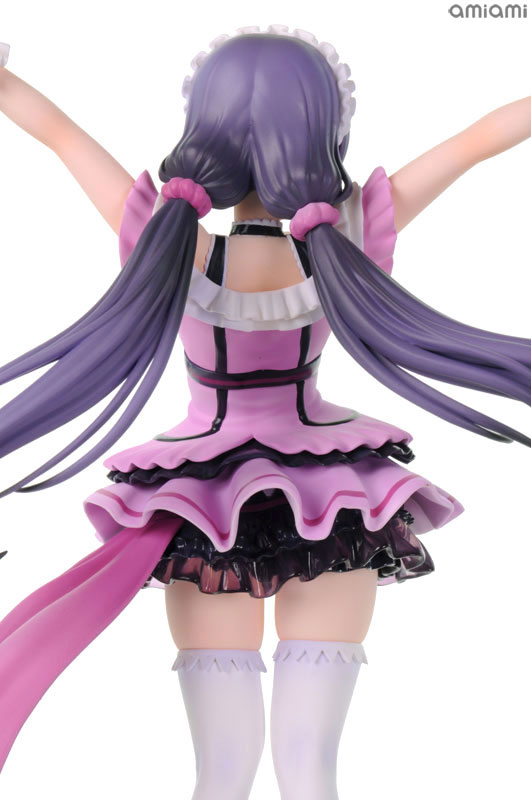 FIGURE-014529_08.jpg