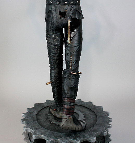 FIGURE-019415_17.jpg
