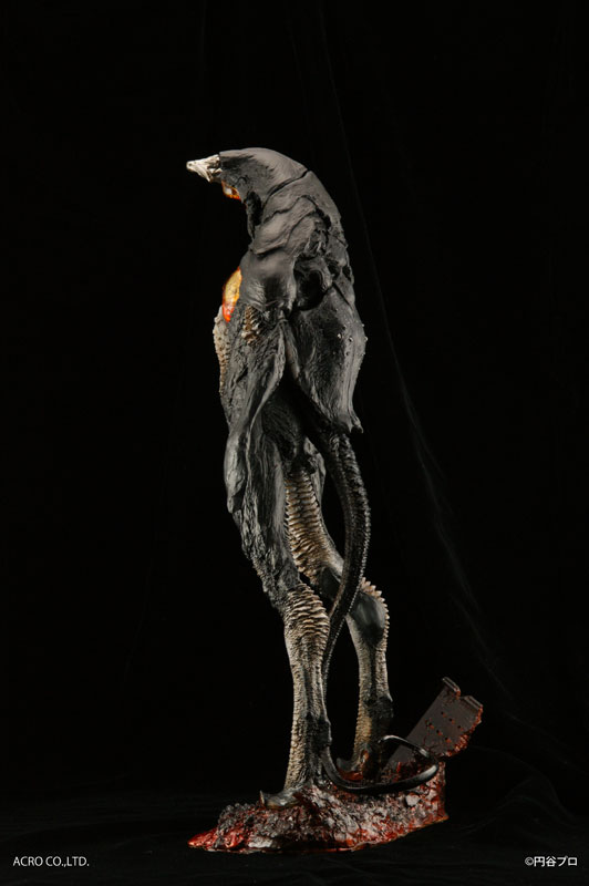 FIGURE-019801_04.jpg