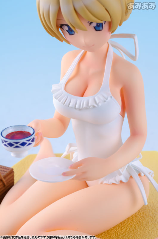 FIGURE-019972_17.jpg