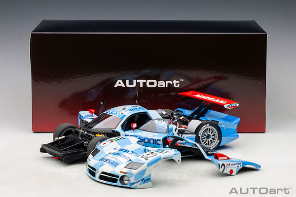 シグネチャーシリーズ 1/18 日産 R390 GT1 1998年 ル・マン24
