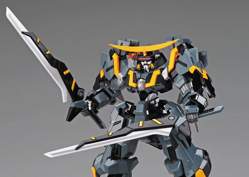 TOY-RBT-4136_03.jpg