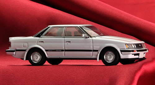 トミカリミテッドヴィンテージ ネオ 日本車の時代10 マークII GTツイン