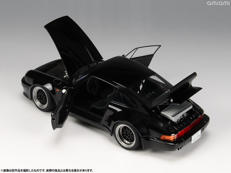〔未開封品〕オートアート1/18 ポルシェ911(930)ターボ　ブラックバード AUTOart 1/18 ポルシェ 911 （930） ターボ 「湾岸ミッドナイト