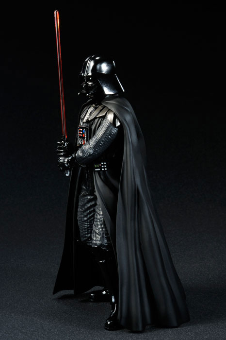 FIGURE-023163_04.jpg