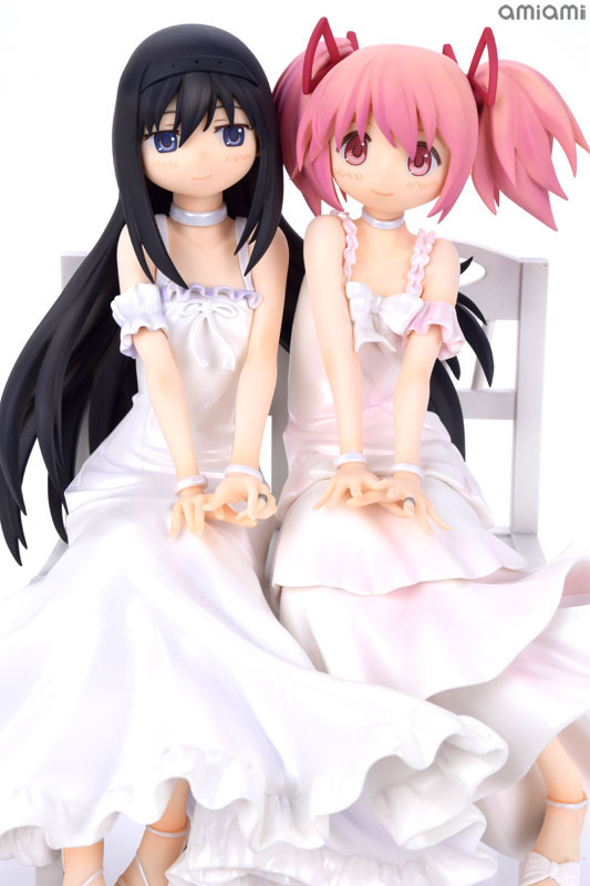 FIGURE-020382_05.jpg