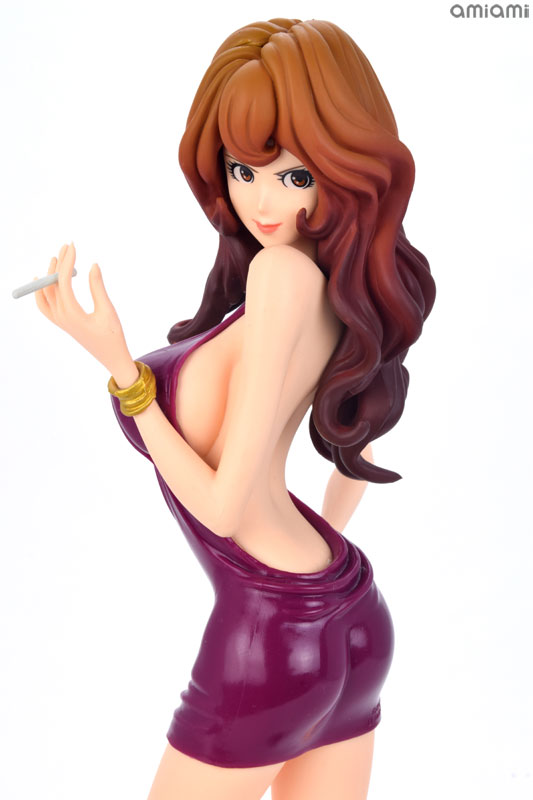 FIGURE-022815_05.jpg