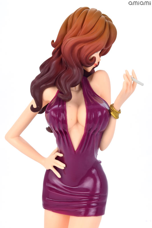 FIGURE-022815_07.jpg