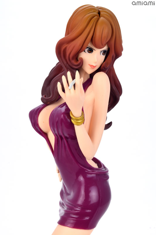 FIGURE-022815_08.jpg