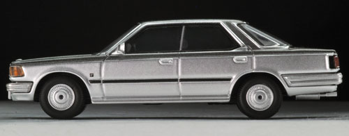 トミカリミテッドヴィンテージ ネオ LV-N149b セドリック ターボ