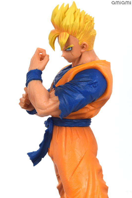 FIGURE-029810_06.jpg