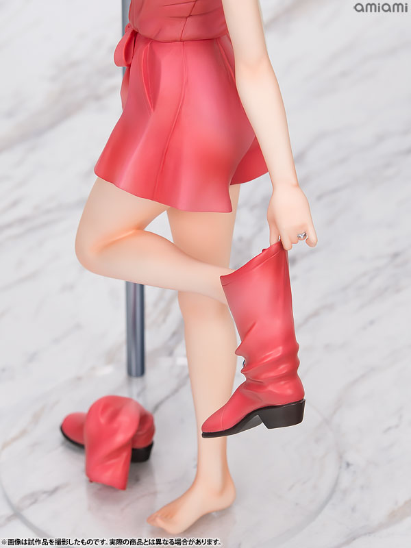 FIGURE-030076_24.jpg