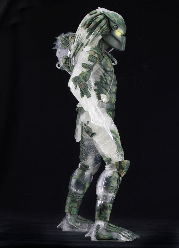 FIGURE-030362_06.jpg