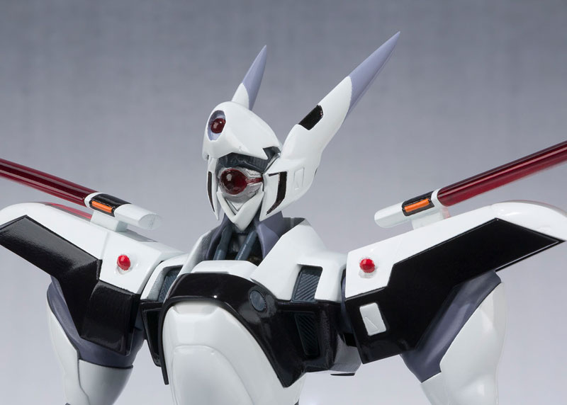 FIGURE-030464_15.jpg
