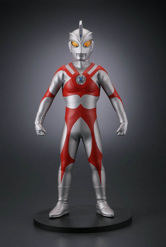 FIGURE-030719_02.jpg