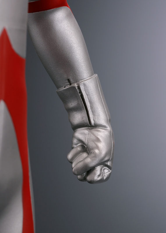 FIGURE-030719_11.jpg