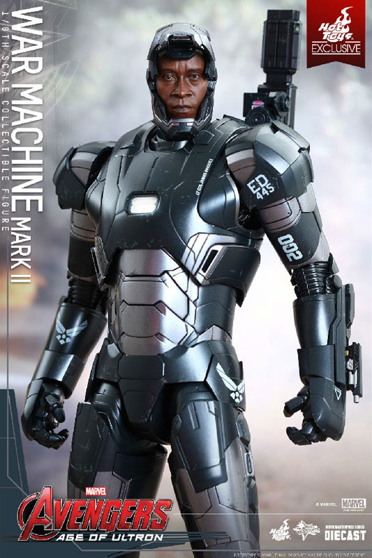 ホットトイズ　ウォーマシン・マーク2 アベンジャーズ エイジ・オブ・ウルトロン ムービー・マスターピース DIECAST】『アベンジャーズ
