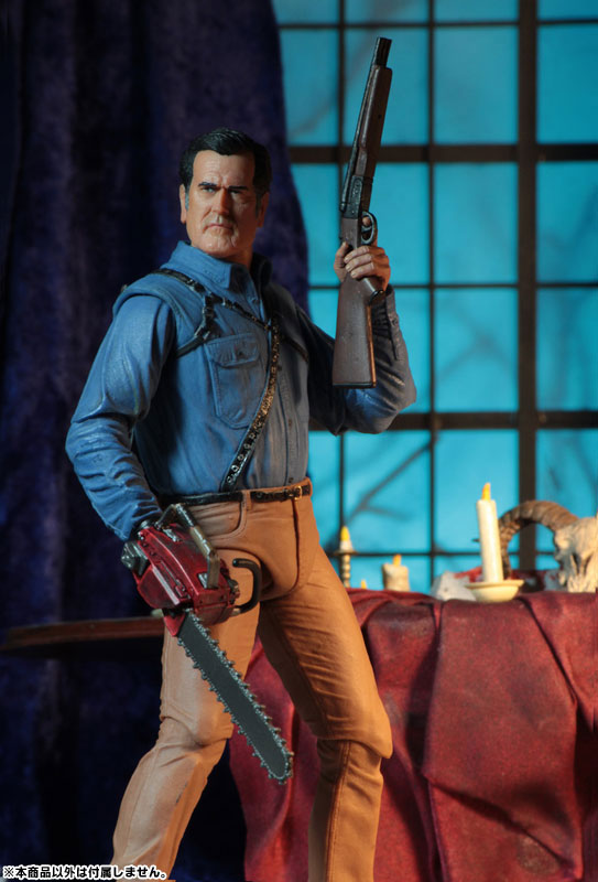 死霊のはらわた リターンズ/ アッシュ　7インチ アクションフィギュア Amazon.co.jp: NECA 死霊のはらわた リターンズ スケール