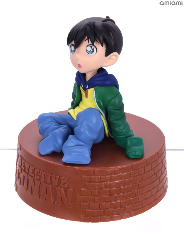 FIGURE-029141_02.jpg