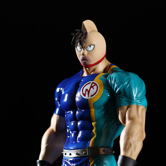 FIGURE-031402_05.jpg