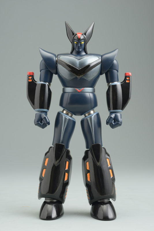FIGURE-033201_01.jpg