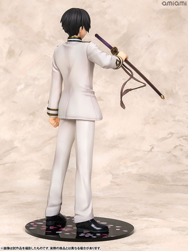 FIGURE-033803_09.jpg