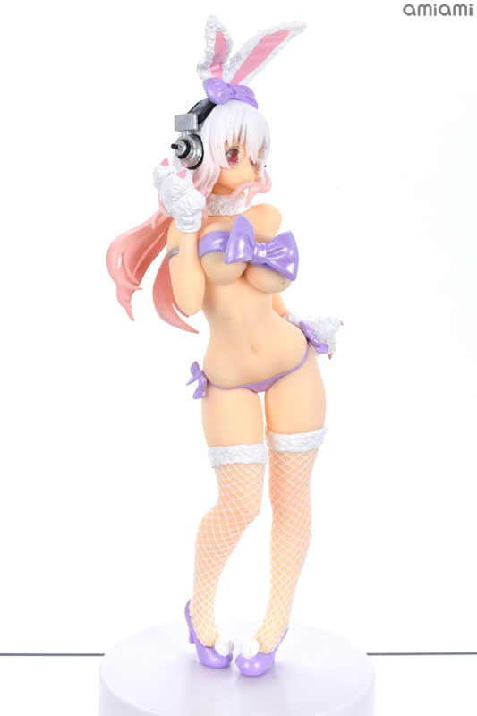 FIGURE-023051_04.jpg