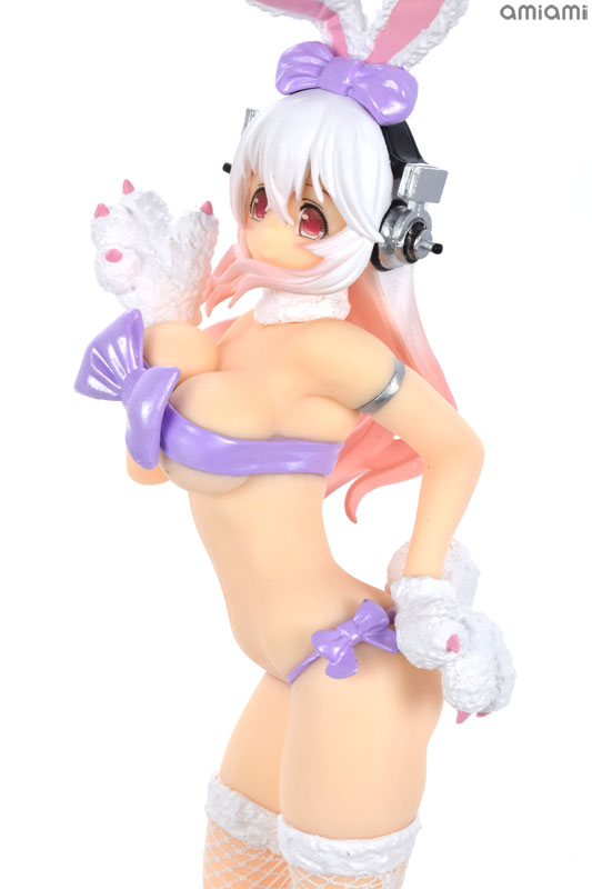 FIGURE-023051_06.jpg