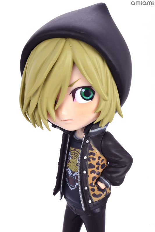 FIGURE-029332_05.jpg
