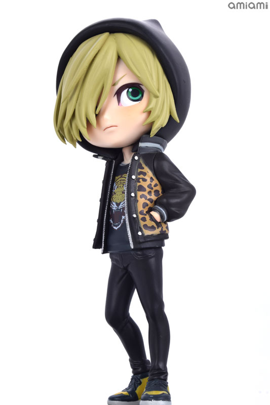 FIGURE-029332_09.jpg