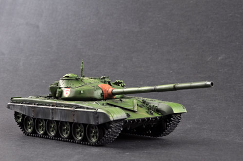 1/35 ソビエト軍 T-72B 主力戦車 プラモデル[トランペッターモデル