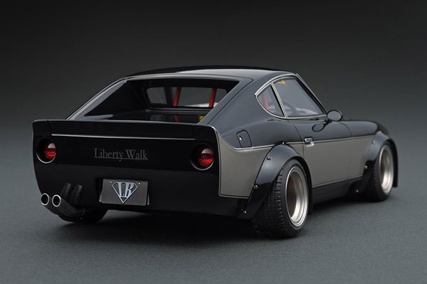 1/18 LB-WORKS フェアレディZ (S30) Black/Gun Metallic