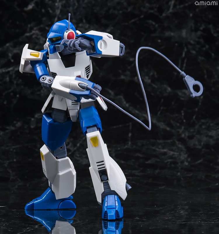 FIGURE-036222_18.jpg