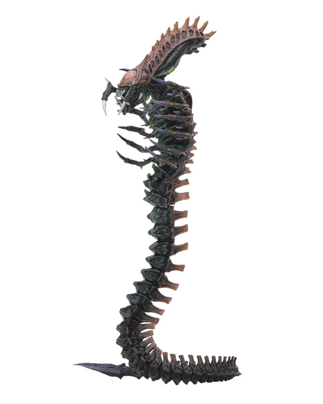 FIGURE-037389_08.jpg