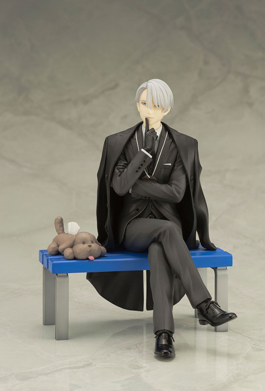 【特典】ARTFX J ユーリ!!! on ICE ヴィクトル・ニキフォロフ 1/8 完成品フィギュア(コトブキヤショップ限定) FIGURE-035080_06.jpg