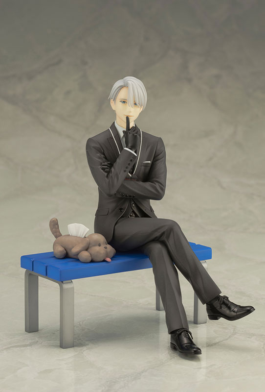 【特典】ARTFX J ユーリ!!! on ICE ヴィクトル・ニキフォロフ 1/8 完成品フィギュア(コトブキヤショップ限定) FIGURE-035080_09.jpg