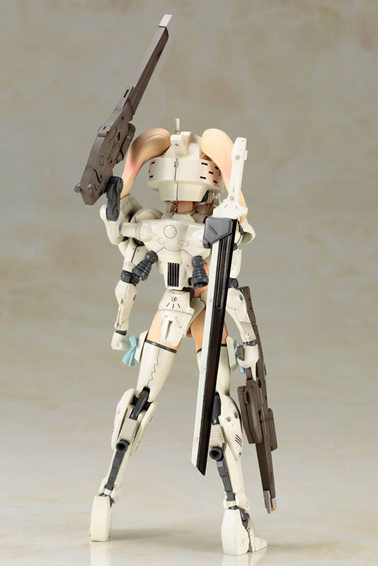 FIGURE-036630_03.jpg