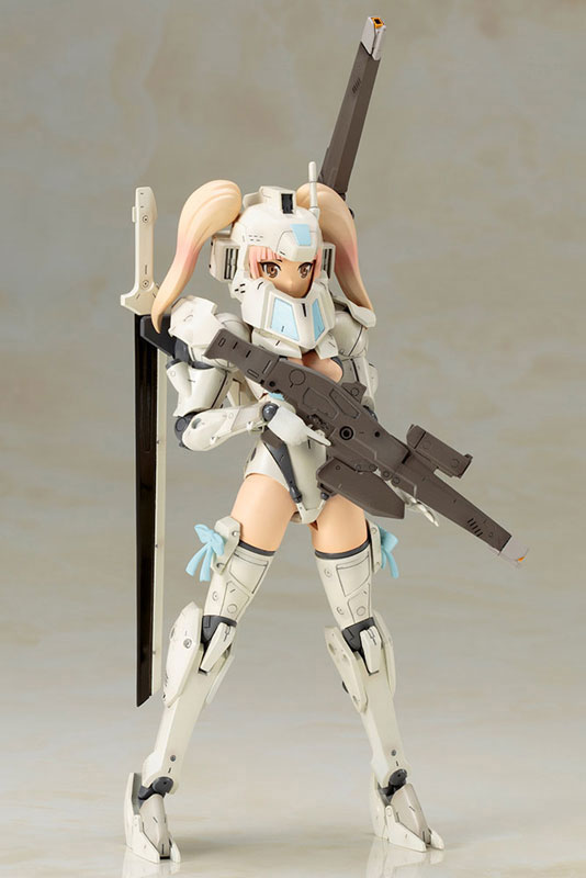 FIGURE-036630_05.jpg