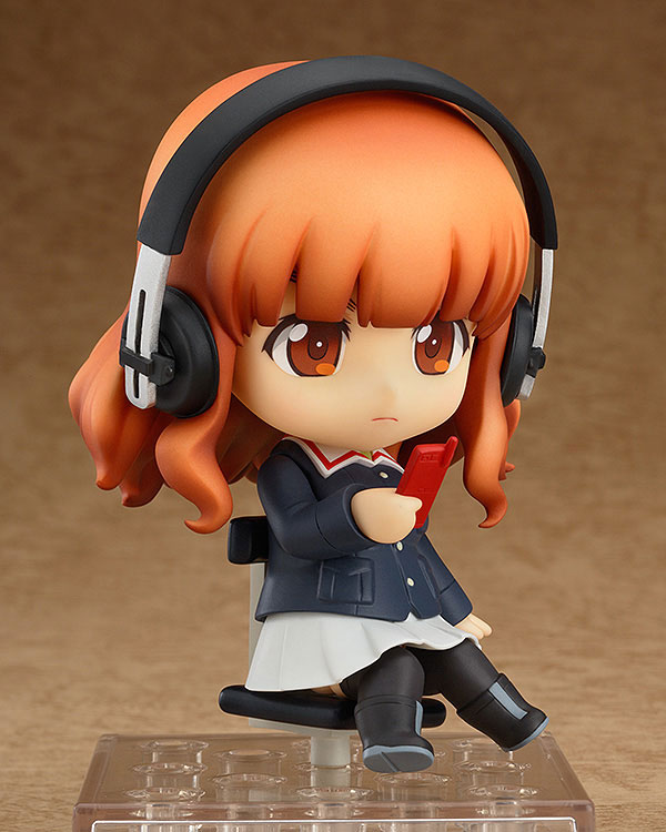 FIGURE-037960_04.jpg