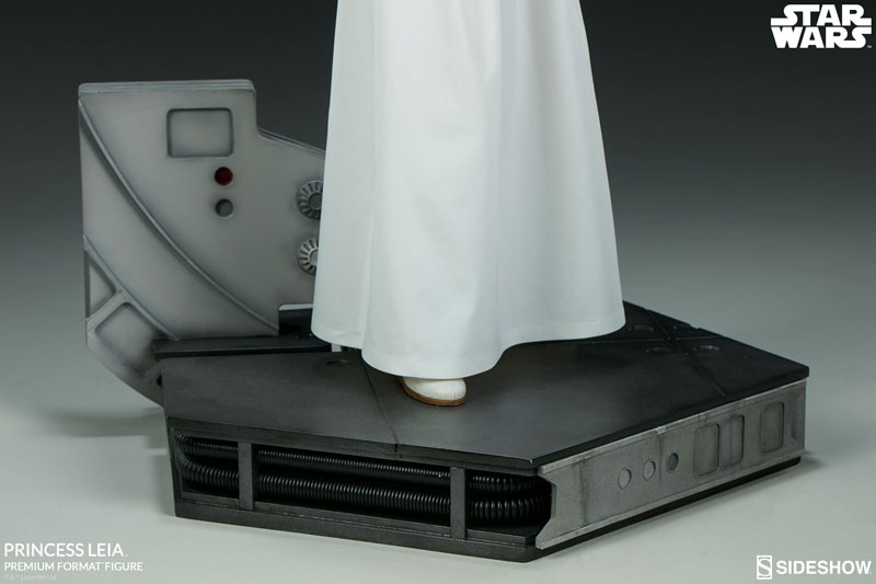 FIGURE-039316_18.jpg
